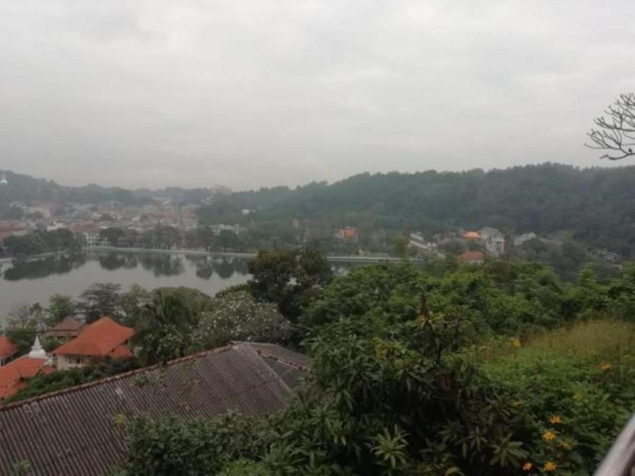 Medhani Hotel Kandy Exterior foto